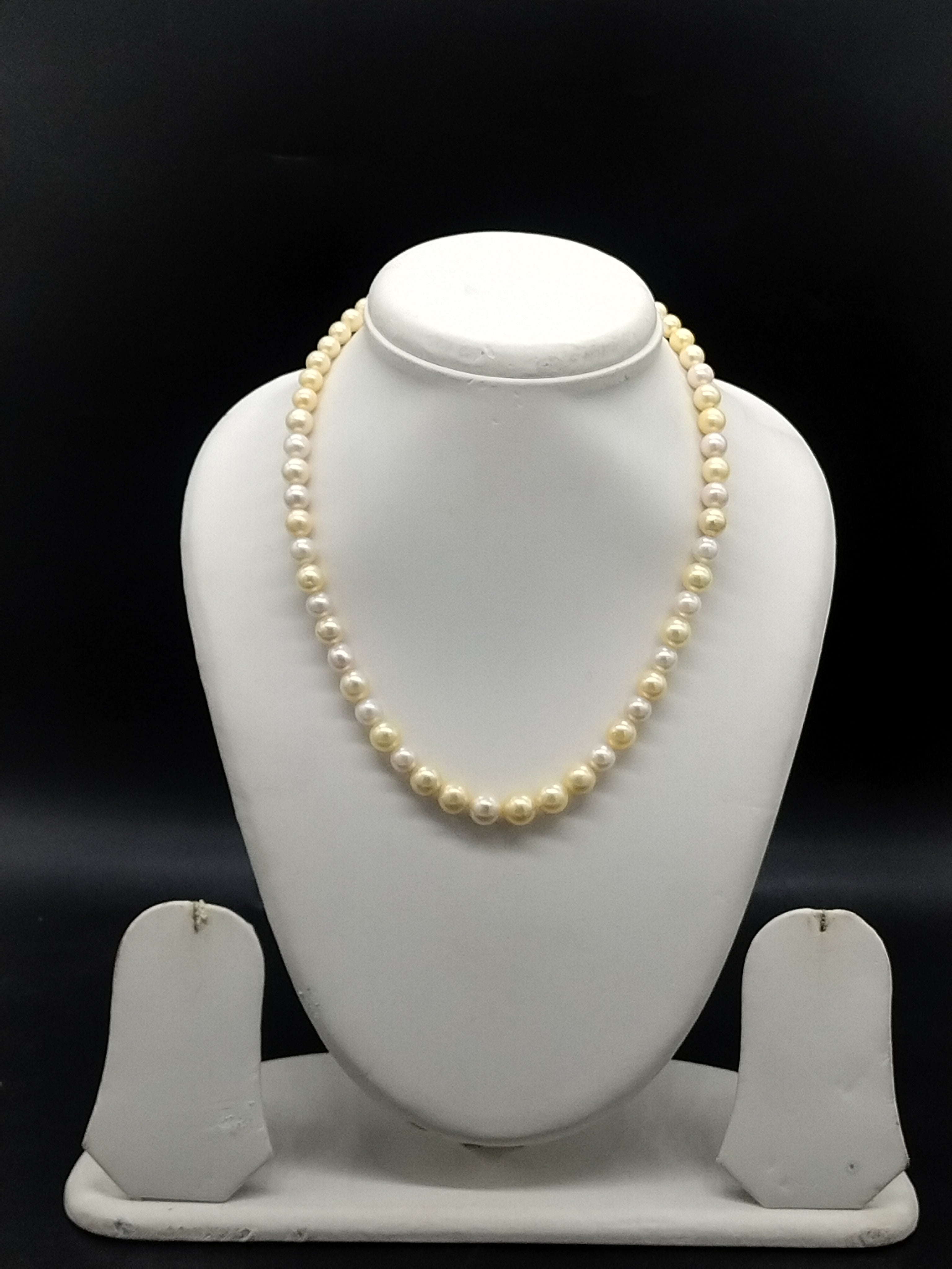 South Sea golden round pearl one-line mala