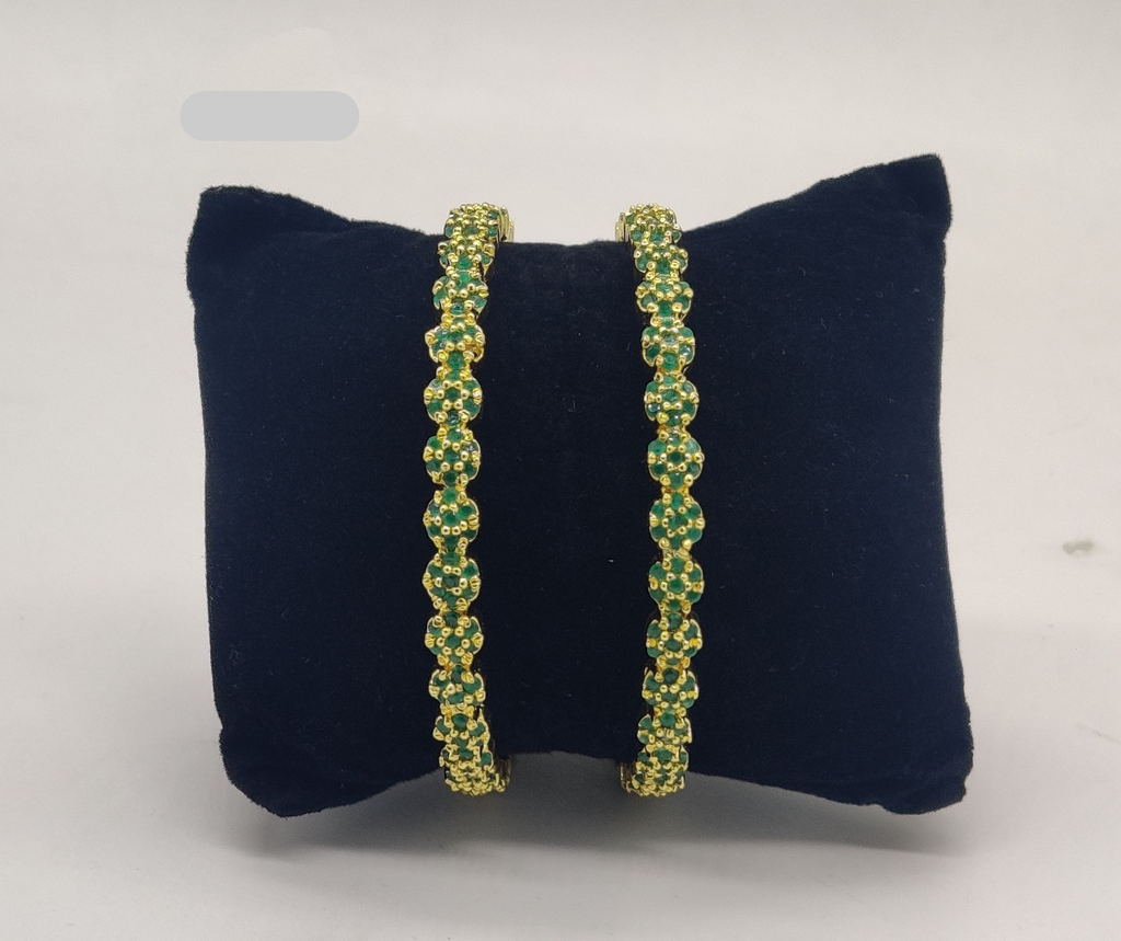 Spiral Green Radiance Bangles