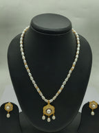 One line freshwater pearl necklace and earrings set with trio-of-pearls pendant and golden filigree design