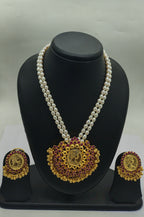 Heritage Coin two line freshwater pearl pendant necklace set with oval white pearls and ruby red coin pendant