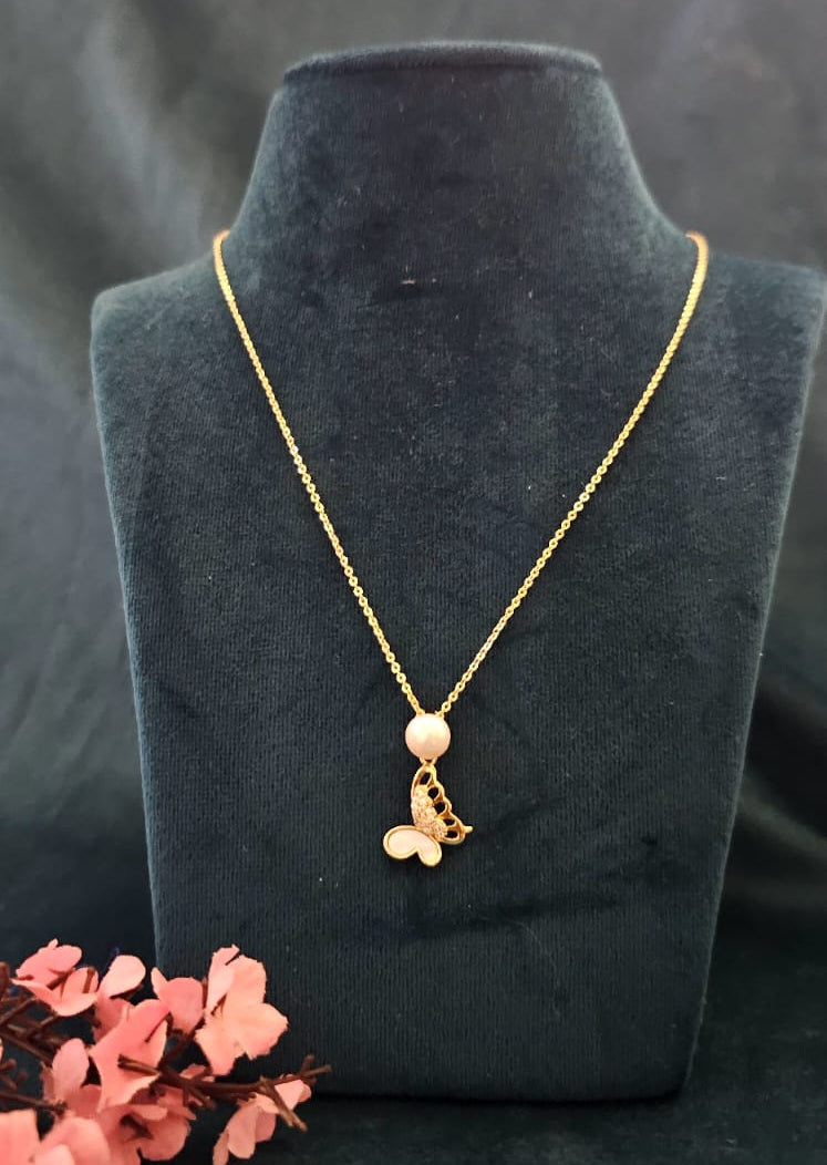 Gold-Toned Alloy Butterfly Charm Necklace with Pearl Accent