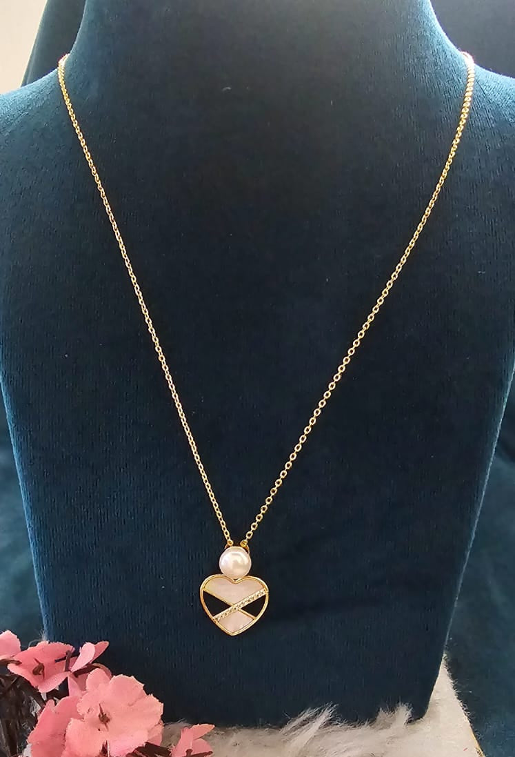 Gold-Toned Alloy Heart Pendant Necklace with Pearl Accent