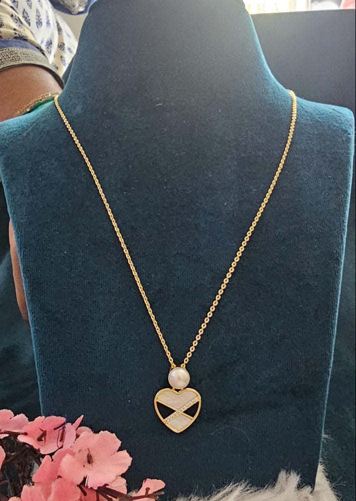 Gold-Toned Alloy Heart Pendant Necklace with Pearl Accent