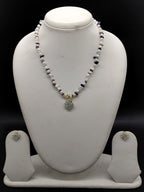 White irregular freshwater pearl pendant necklace set with red and green stone square pendant