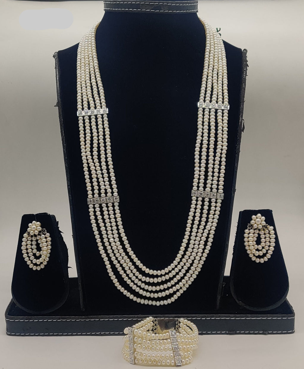 freshwater pearl necklace set with bracelet and earrings in multi strand white pearl design