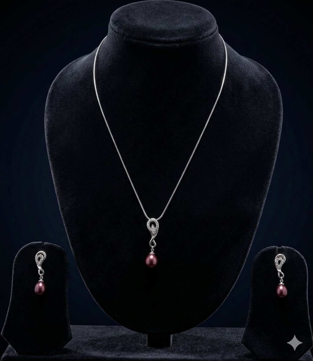 maroon grace teardrop 925 silver pendant set with maroon pearl drop