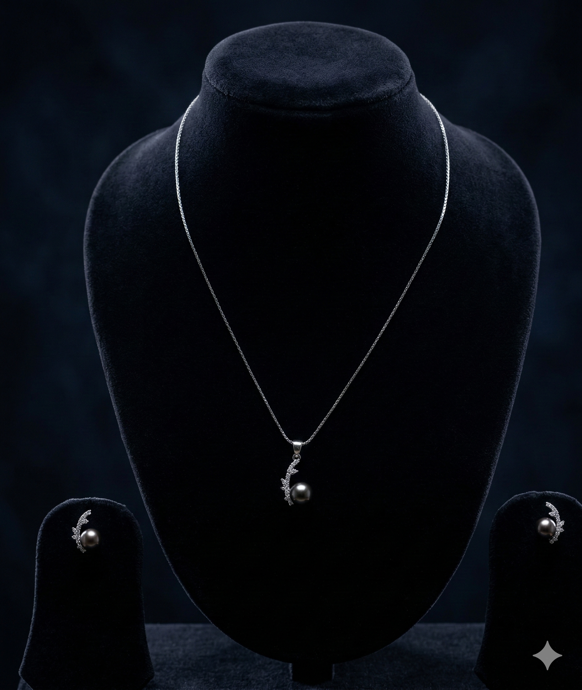 midnight curve pearl 925 silver pendant set with dark pearl and curved silver design