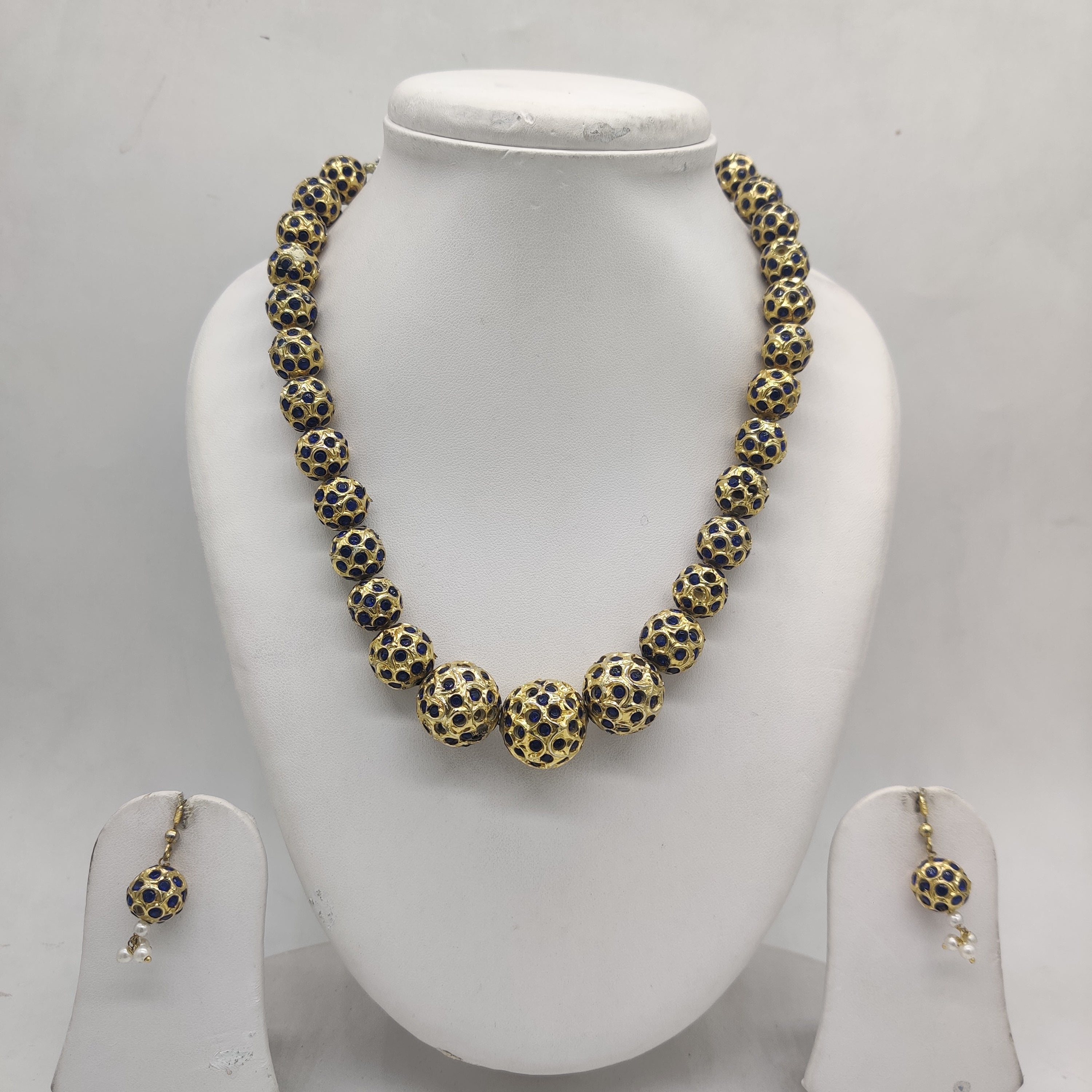 Blue Stones Balls Set