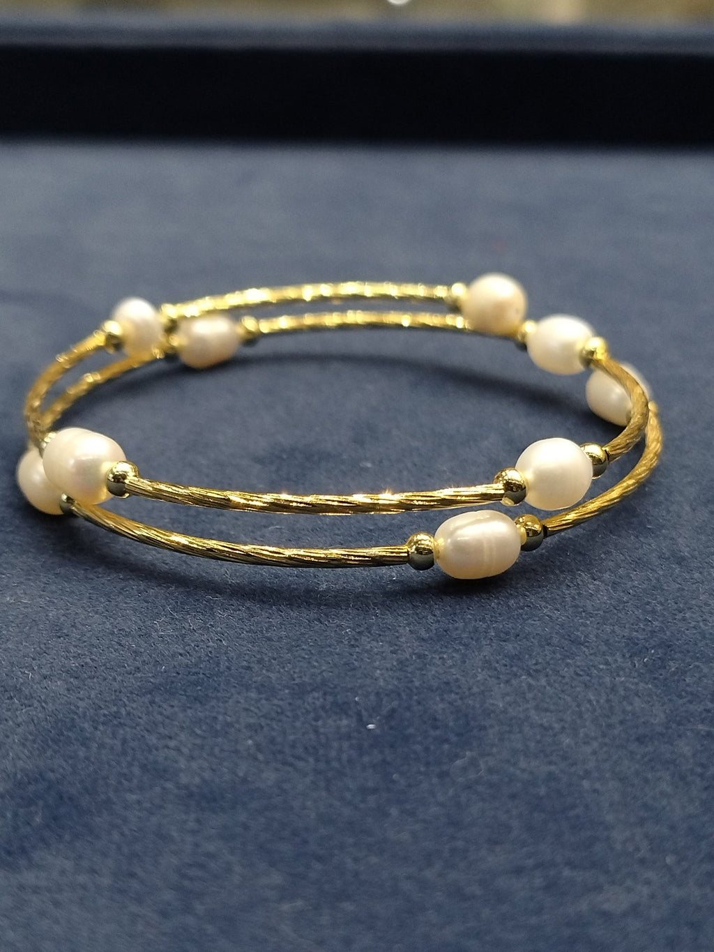 Pearl Orbit Bracelet
