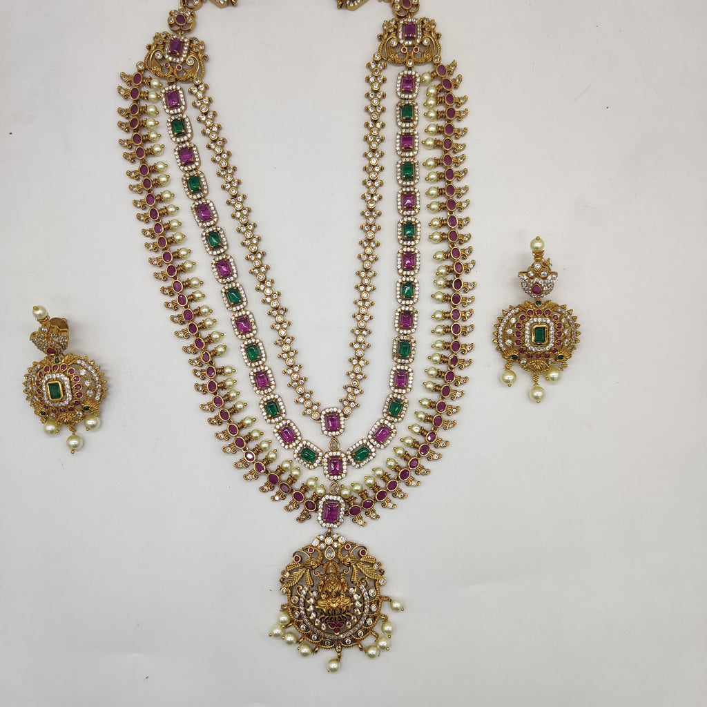 Triple Line Necklace Set