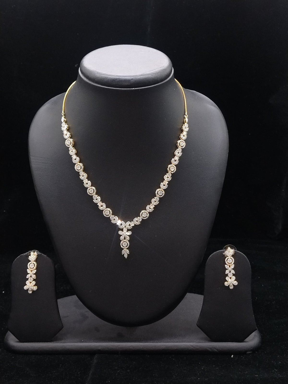 Fancy necklace  set