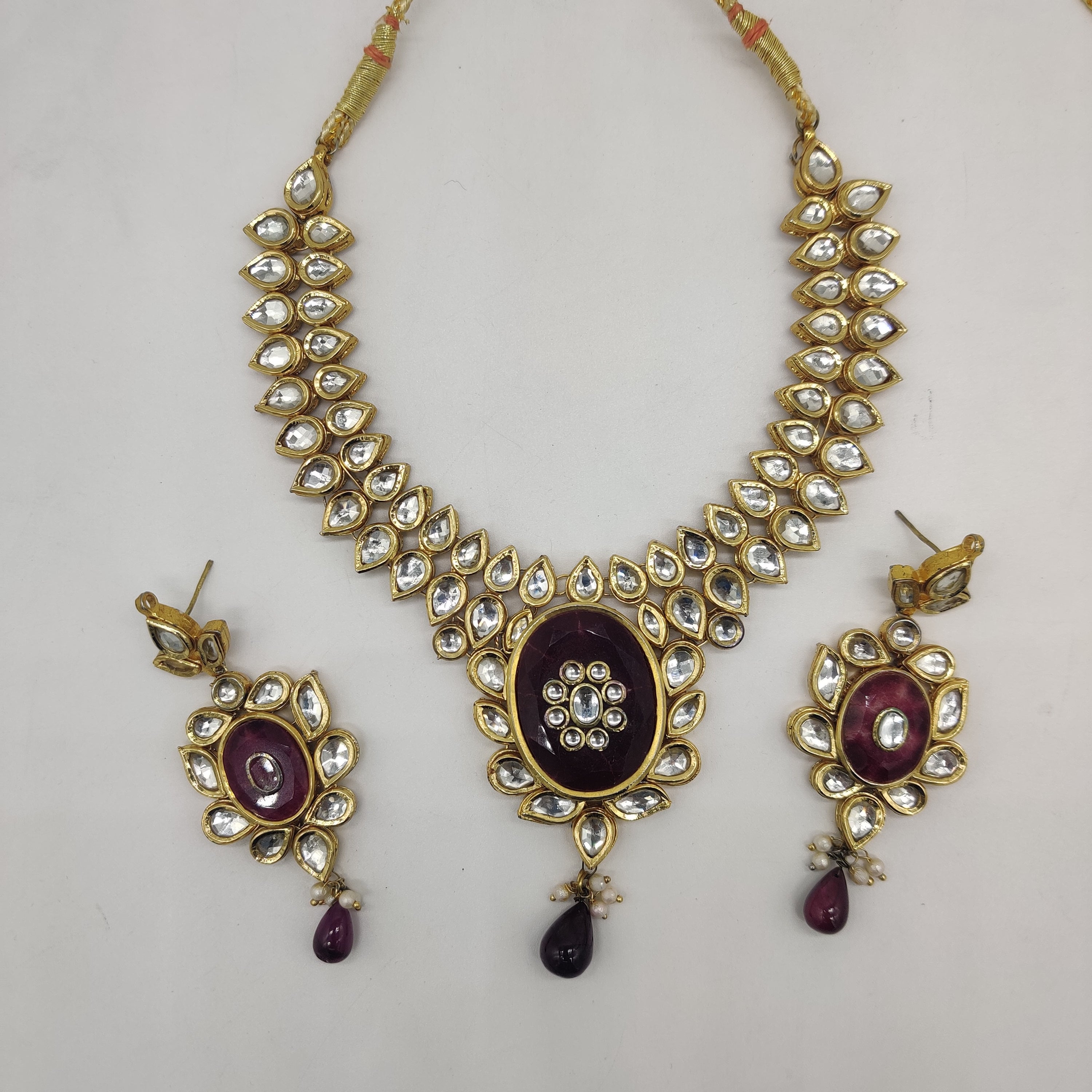 Kundan Necklace Set