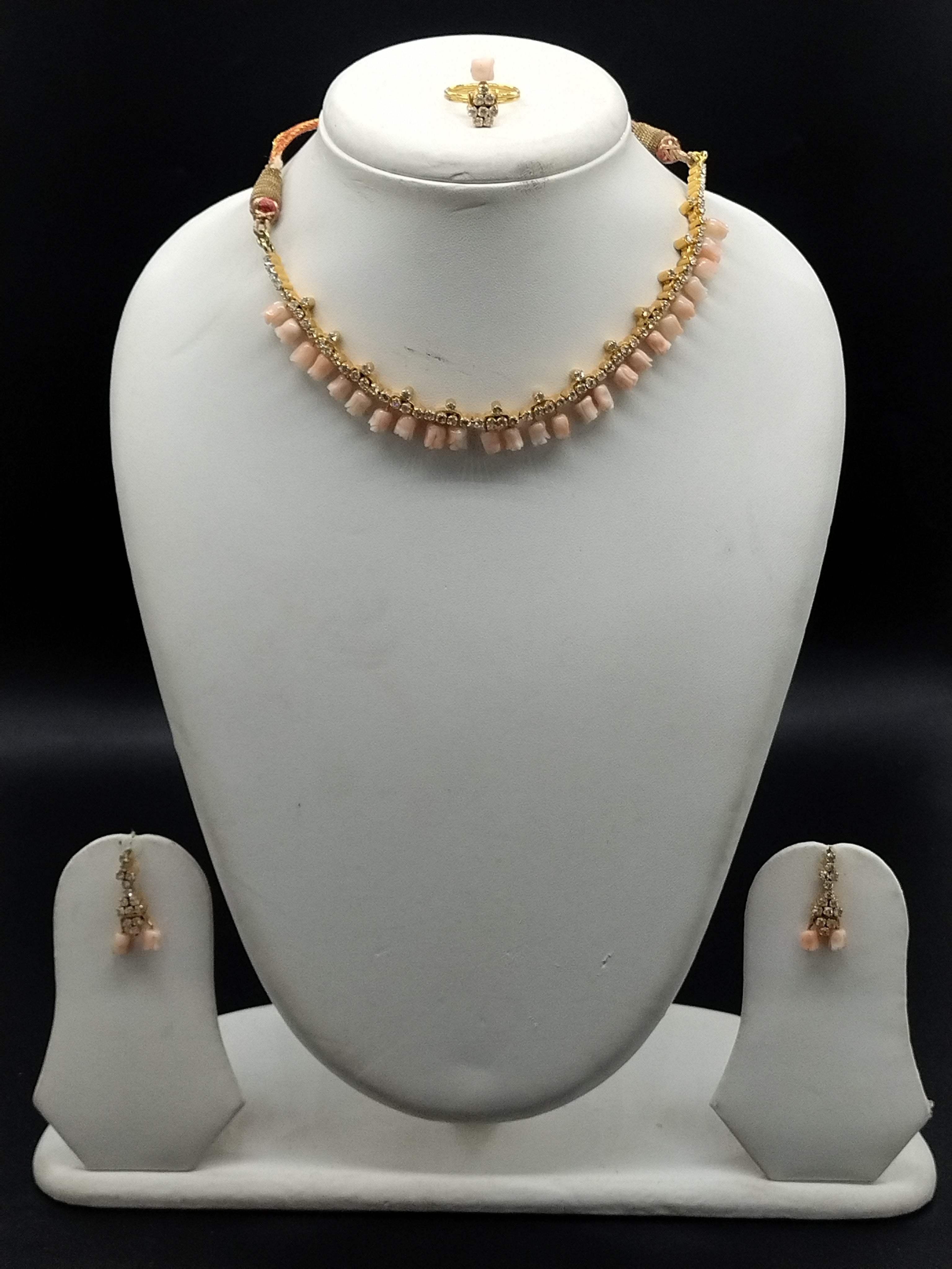Coral necklace set