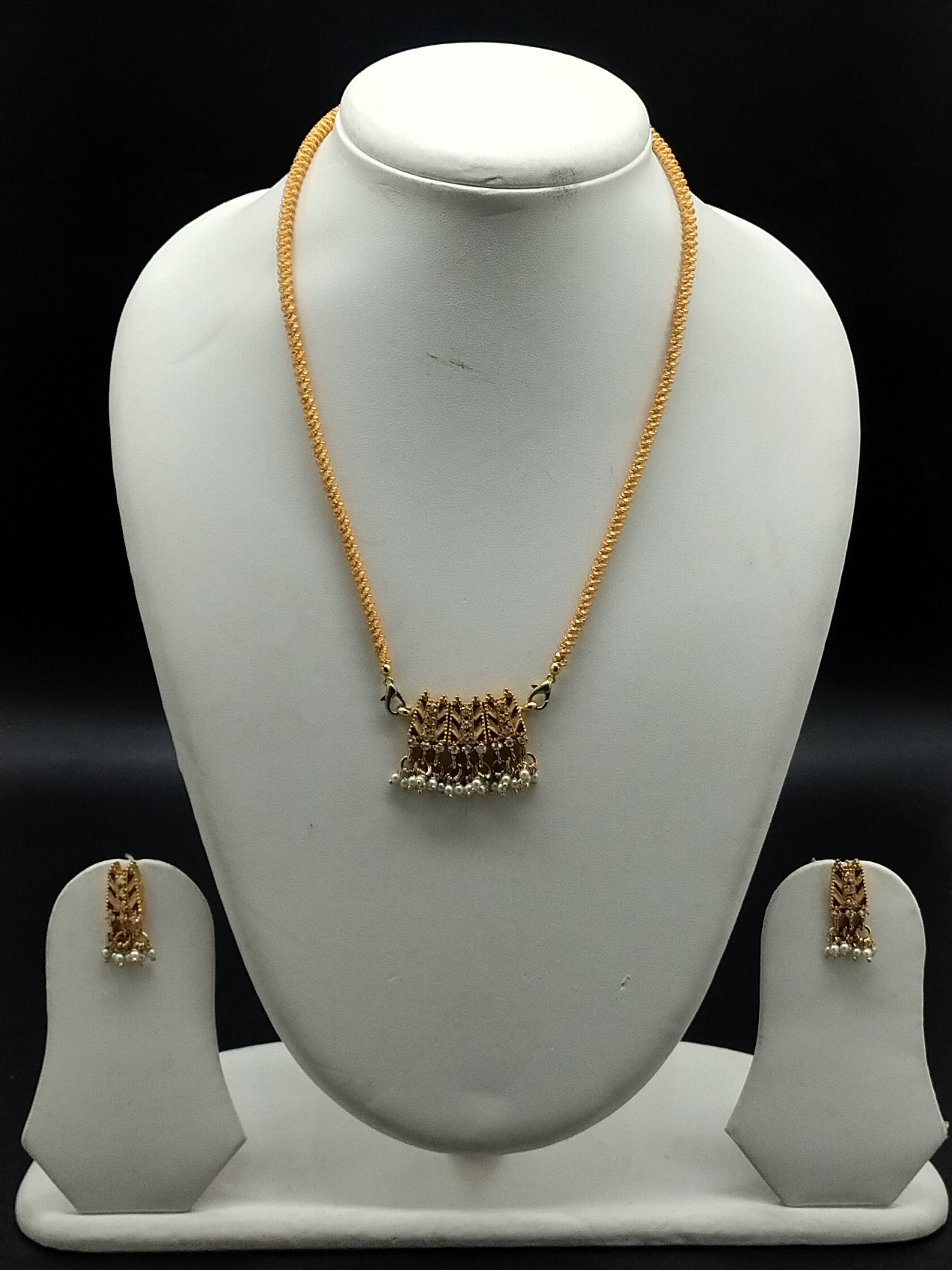 Necklace  set