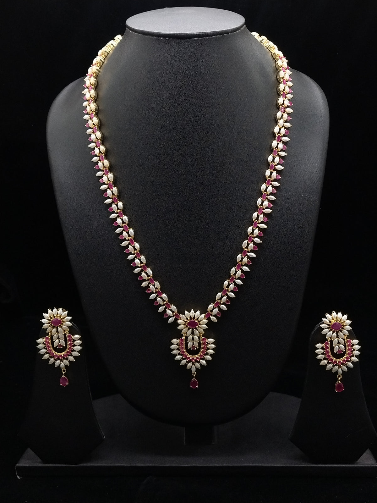 Long necklace set