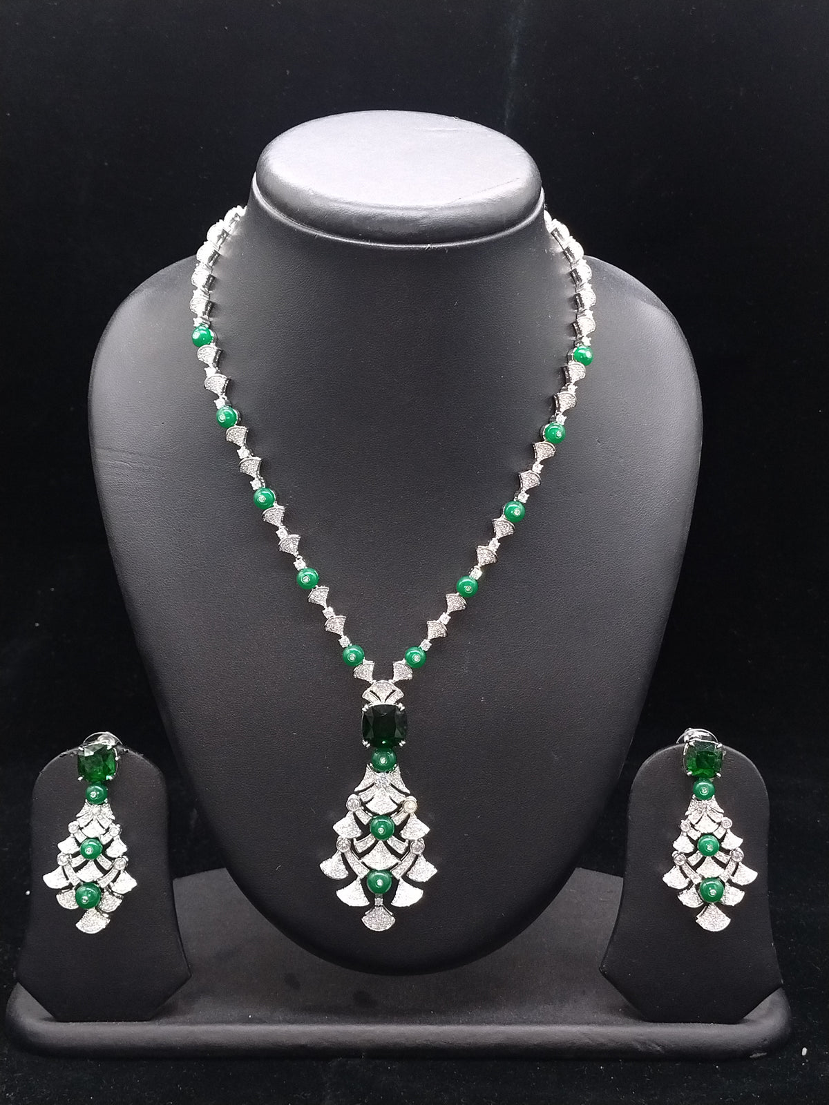 Fancy necklace  set
