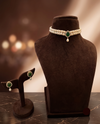 royal-emerald-freshwater-pearl-choker-set