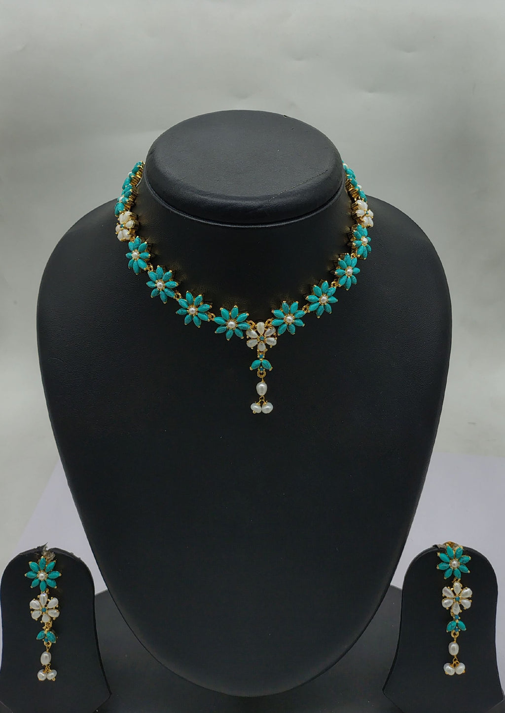 Necklace set