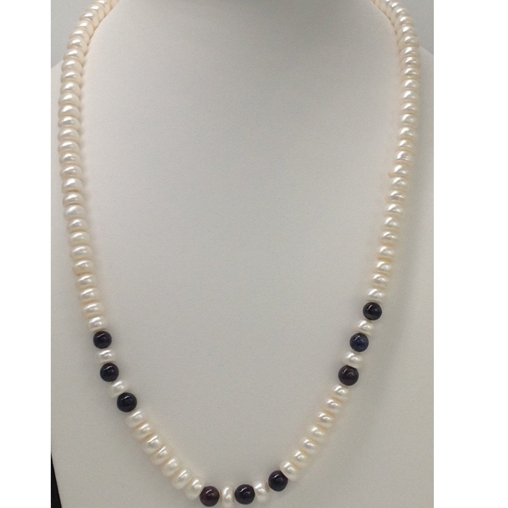 Buy quality Freshwater White Flat Pearls Mala With Blue Sapphires Round ...